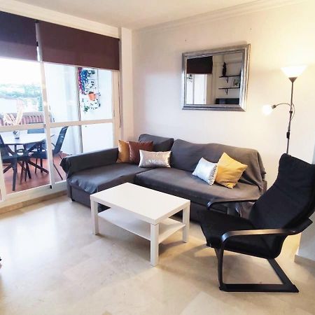 2Bdr Sunny Apartment With Pool And Private Parking In 贝纳尔马德纳 外观 照片