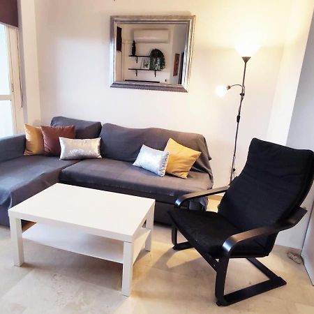 2Bdr Sunny Apartment With Pool And Private Parking In 贝纳尔马德纳 外观 照片
