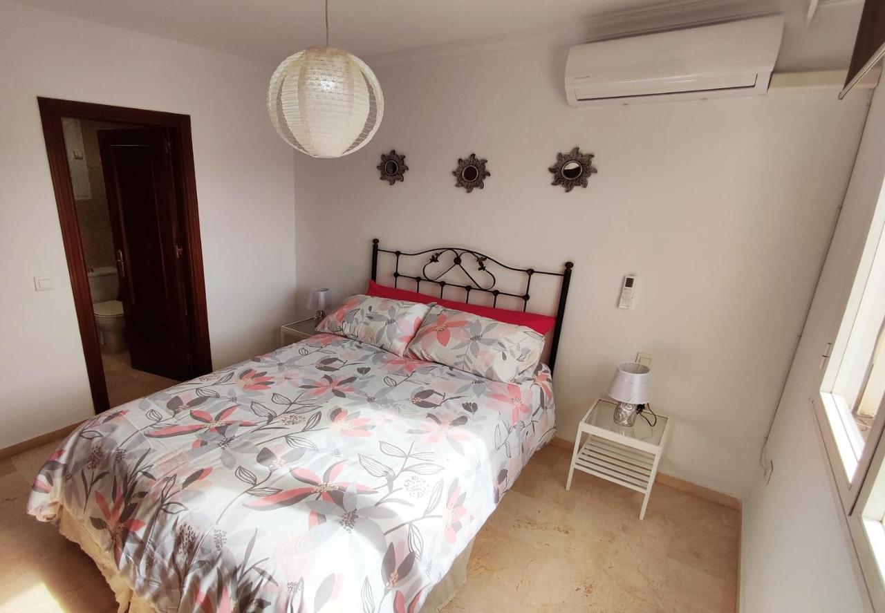 2Bdr Sunny Apartment With Pool And Private Parking In 贝纳尔马德纳 外观 照片