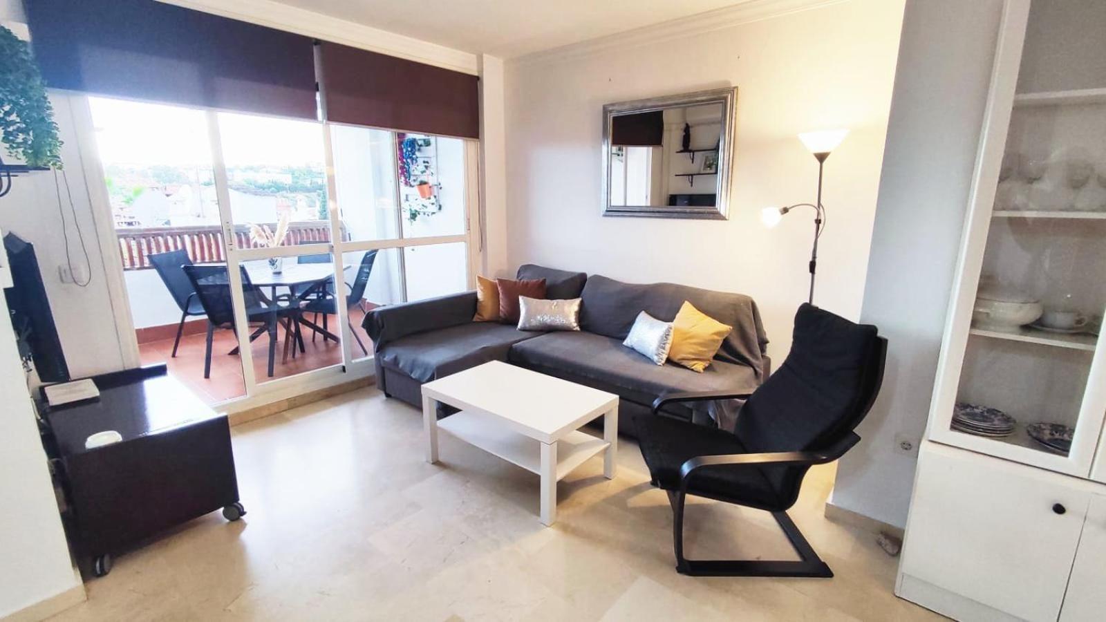 2Bdr Sunny Apartment With Pool And Private Parking In 贝纳尔马德纳 外观 照片